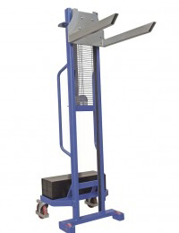 Mini lifter manuale contrappesato e Handy CB.jpg