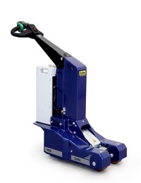 Trainatore elettrico con sollevamento idraulico M16.jpg